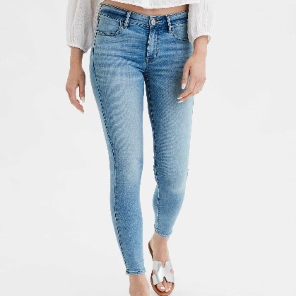 AE Next Level Stretch Jeans - Size 8